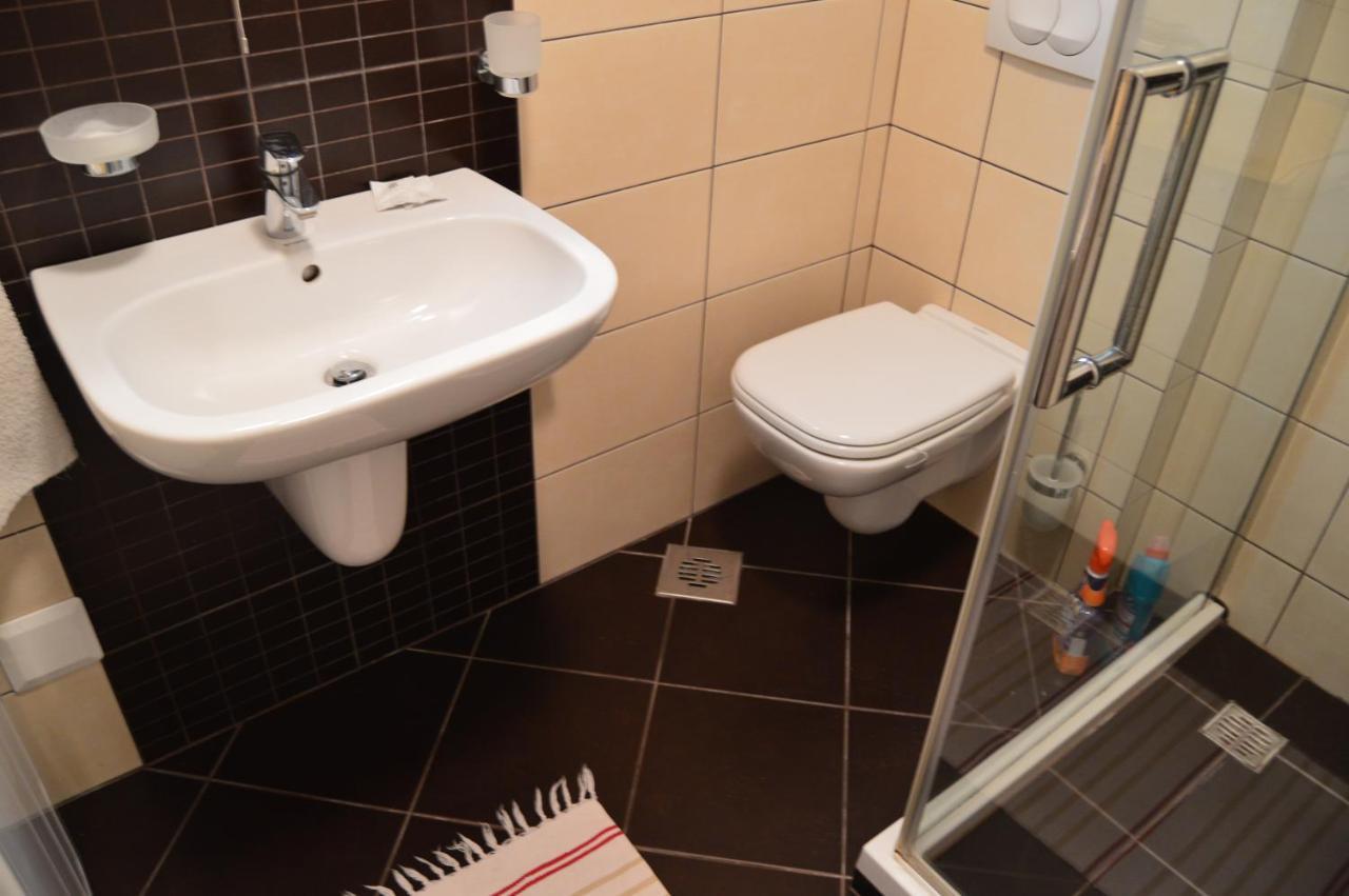 수보티차 Apartman Mile 아파트 외부 사진